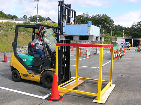 pic-forklift2